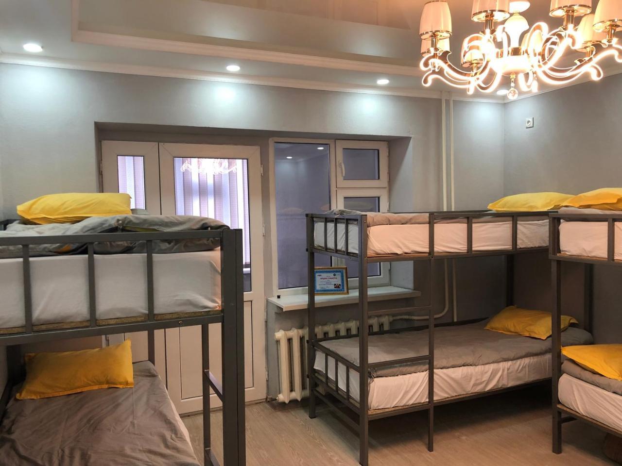 Flow Hostel Bişkek Dış mekan fotoğraf