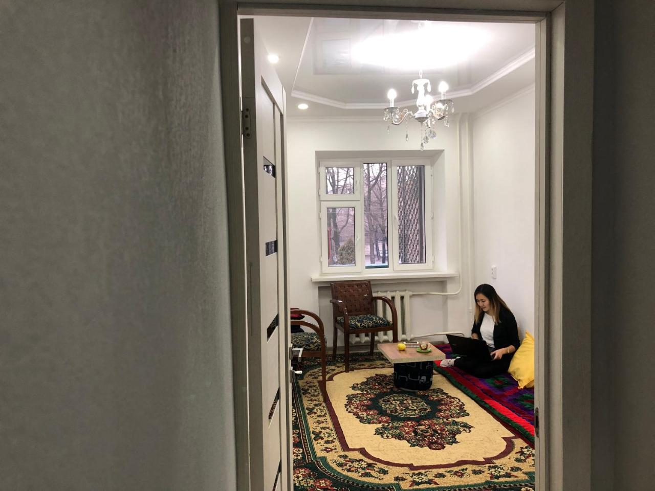 Flow Hostel Bişkek Dış mekan fotoğraf